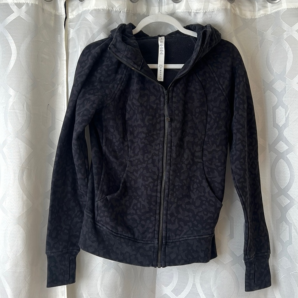 Leopard lululemon zip up